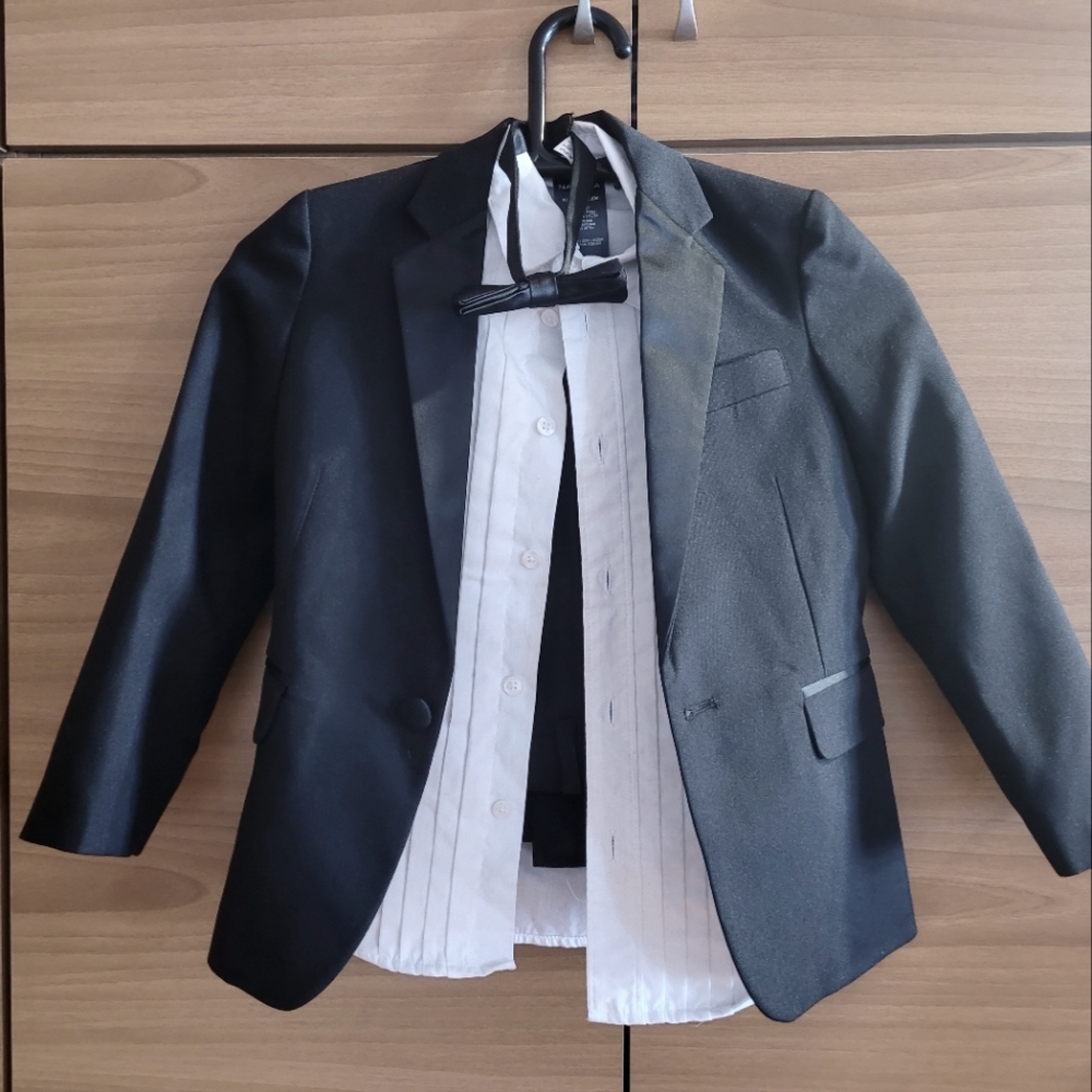 Boys Tuxedo Set